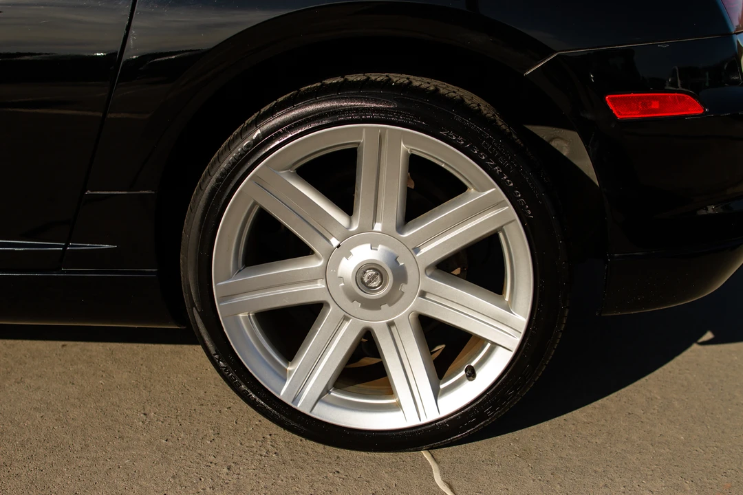 2005 Chrysler Crossfire - Image 31 of 31