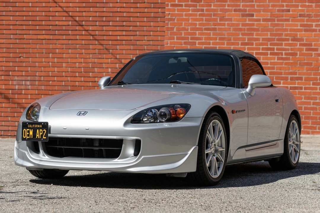 2005 Honda AP2 S2000 - Image 14 of 31