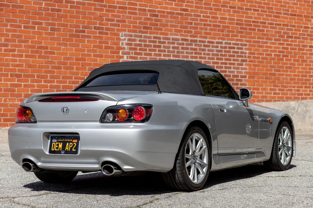 2005 Honda AP2 S2000 - Image 17 of 31