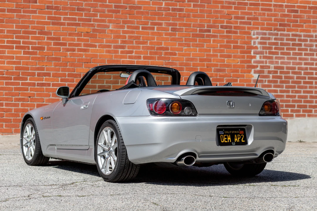 2005 Honda AP2 S2000 - Image 5 of 31
