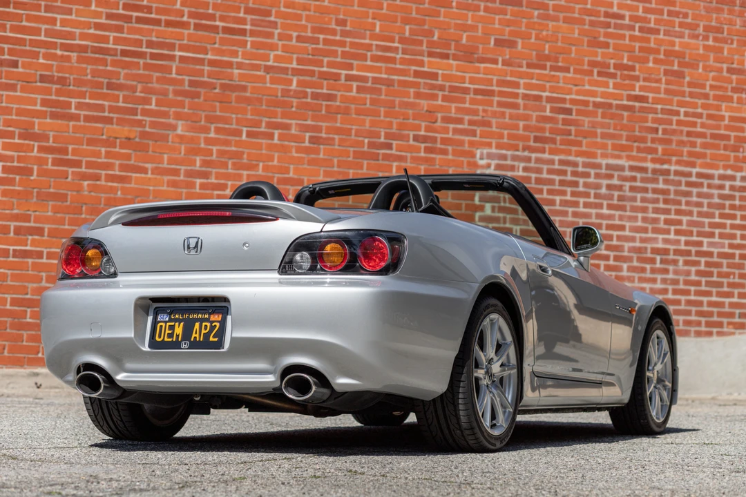 2005 Honda AP2 S2000 - Image 8 of 31