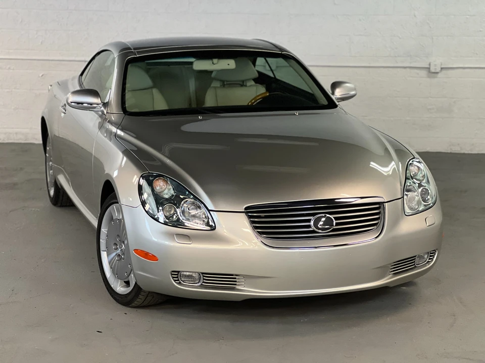 2005 Lexus SC430 - Image 12 of 31
