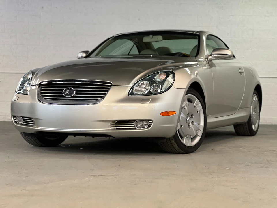 2005 Lexus SC430 - Image 10 of 31