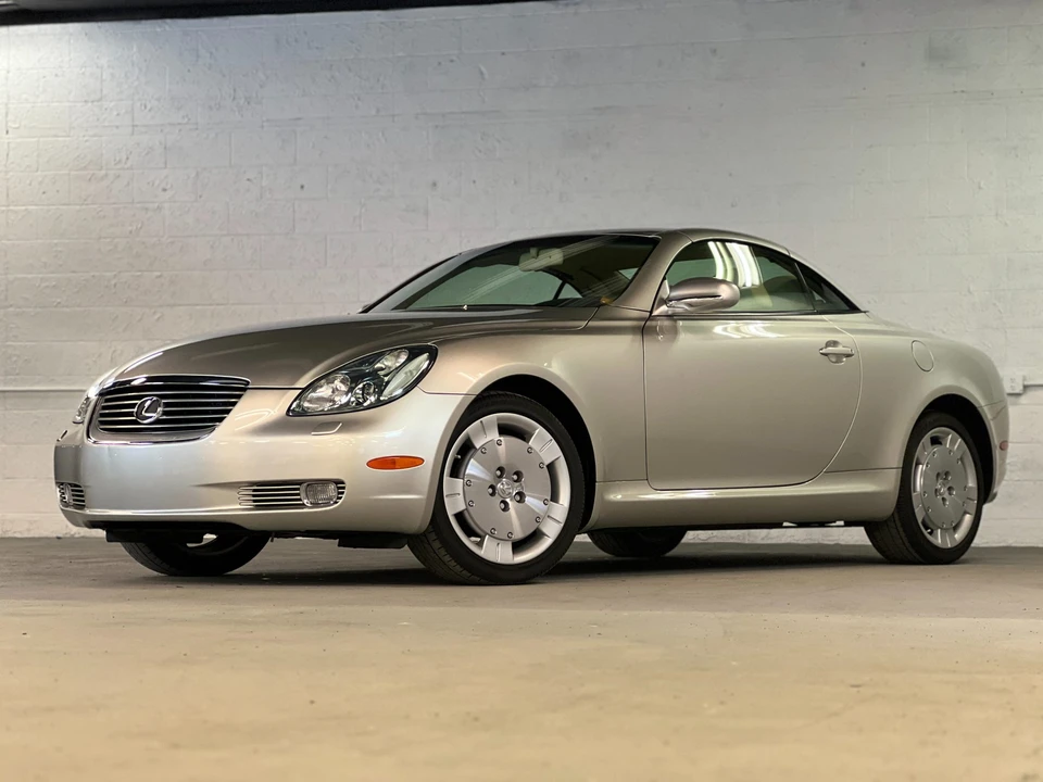 2005 Lexus SC430 - Image 3 of 31