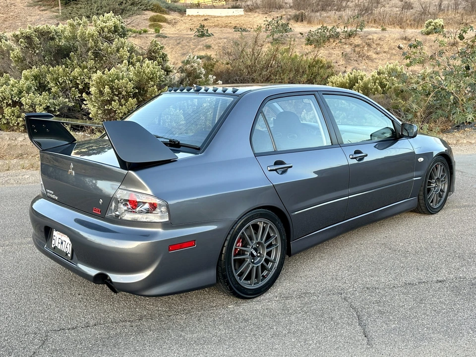 2005 Mitsubishi Lancer Evolution IX 8th Gen - Image 13 of 31