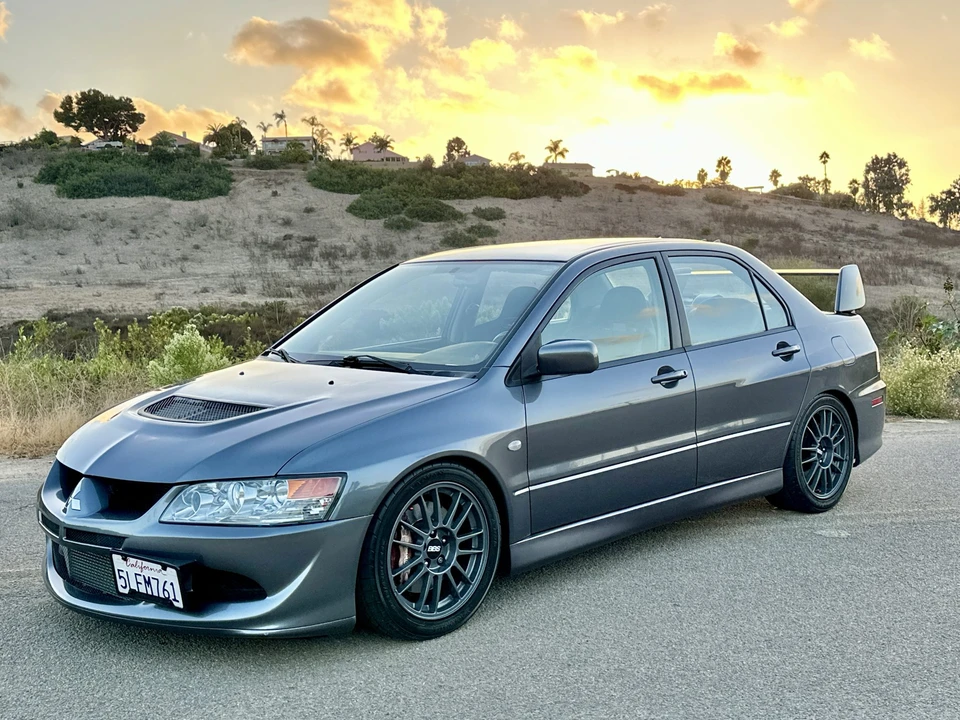 2005 Mitsubishi Lancer Evolution IX 8th Gen - Image 3 of 31