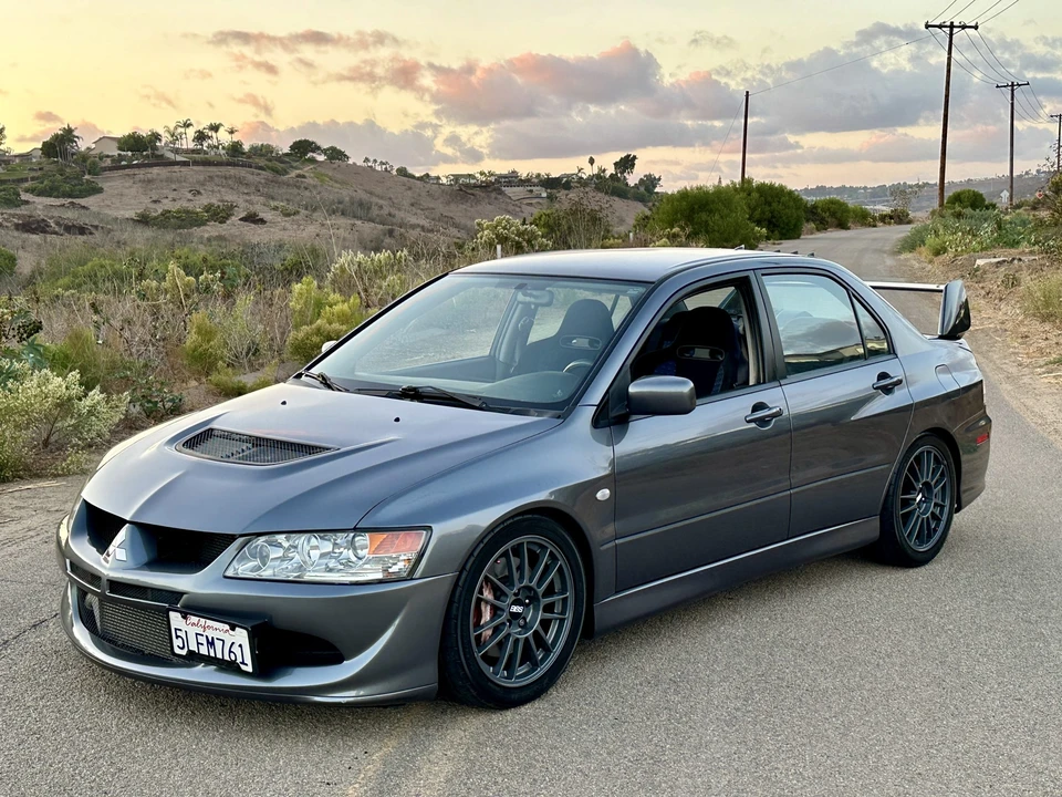 2005 Mitsubishi Lancer Evolution IX 8th Gen - Image 4 of 31