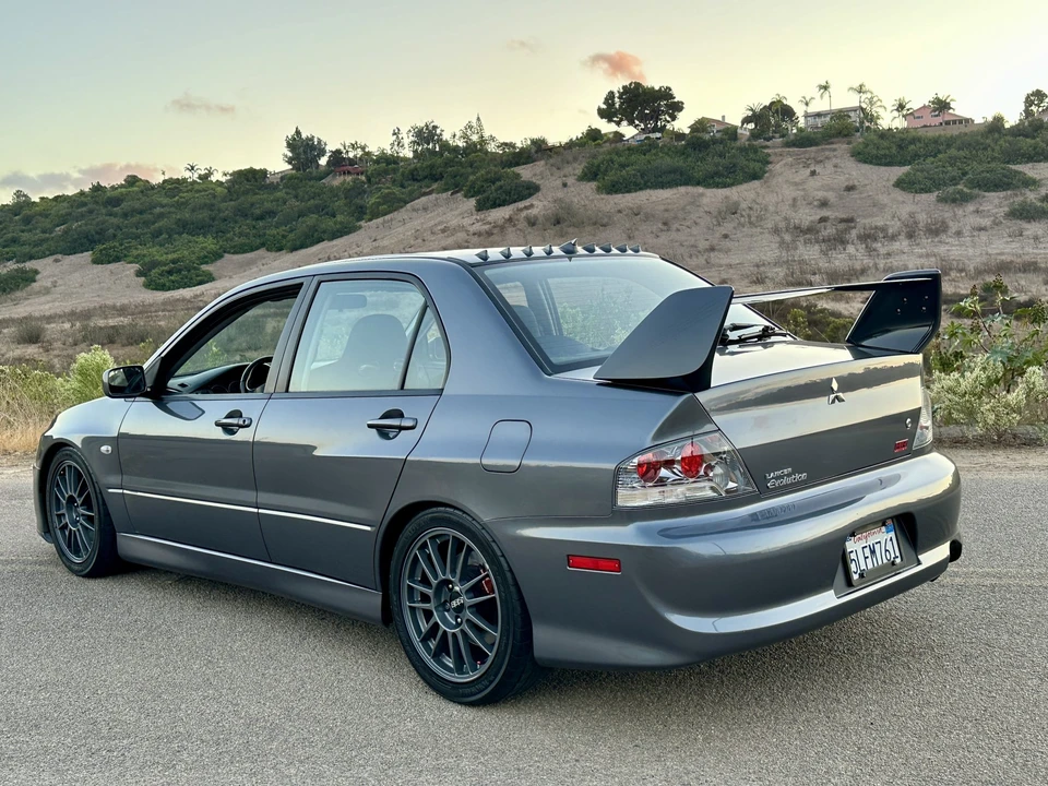 2005 Mitsubishi Lancer Evolution IX 8th Gen - Image 17 of 31