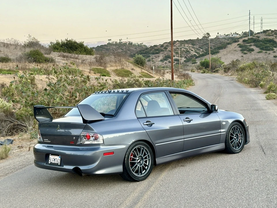 2005 Mitsubishi Lancer Evolution IX 8th Gen - Image 14 of 31