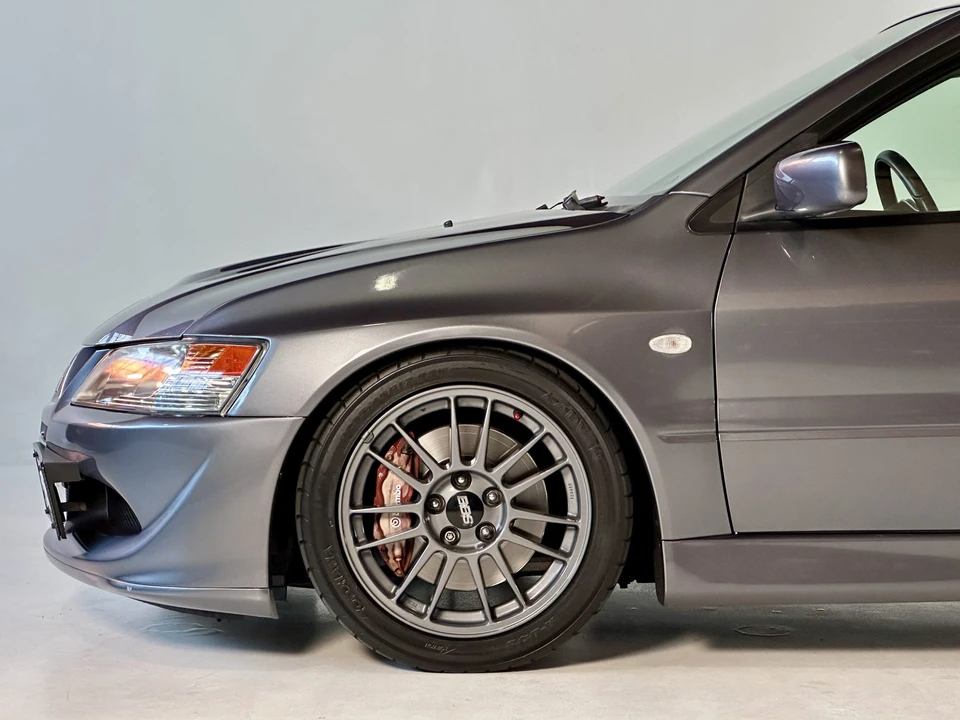 2005 Mitsubishi Lancer Evolution IX 8th Gen - Image 27 of 31