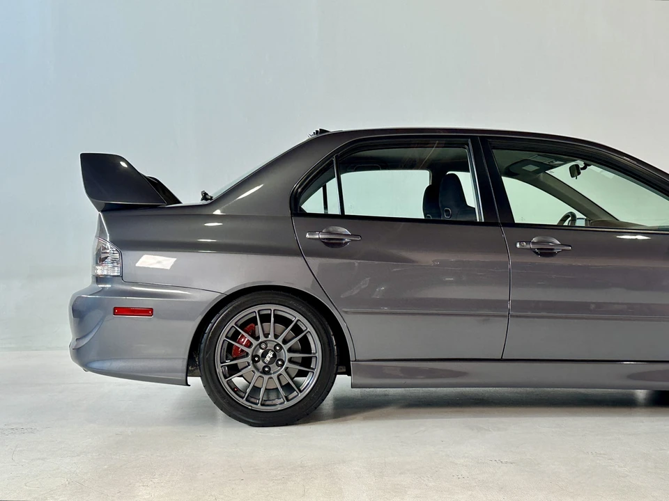 2005 Mitsubishi Lancer Evolution IX 8th Gen - Image 30 of 31