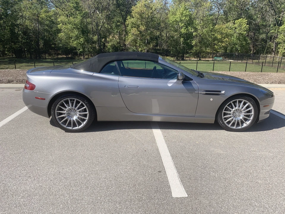 2006 Aston Martin DB9 - Image 16 of 31