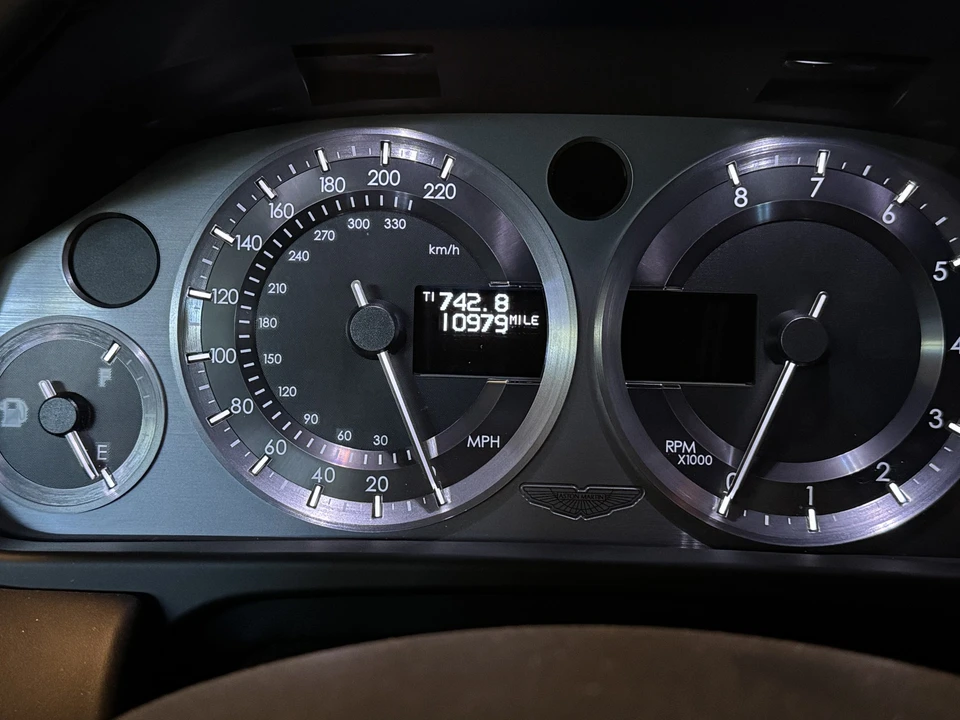 2006 Aston Martin DB9 - Image 17 of 25