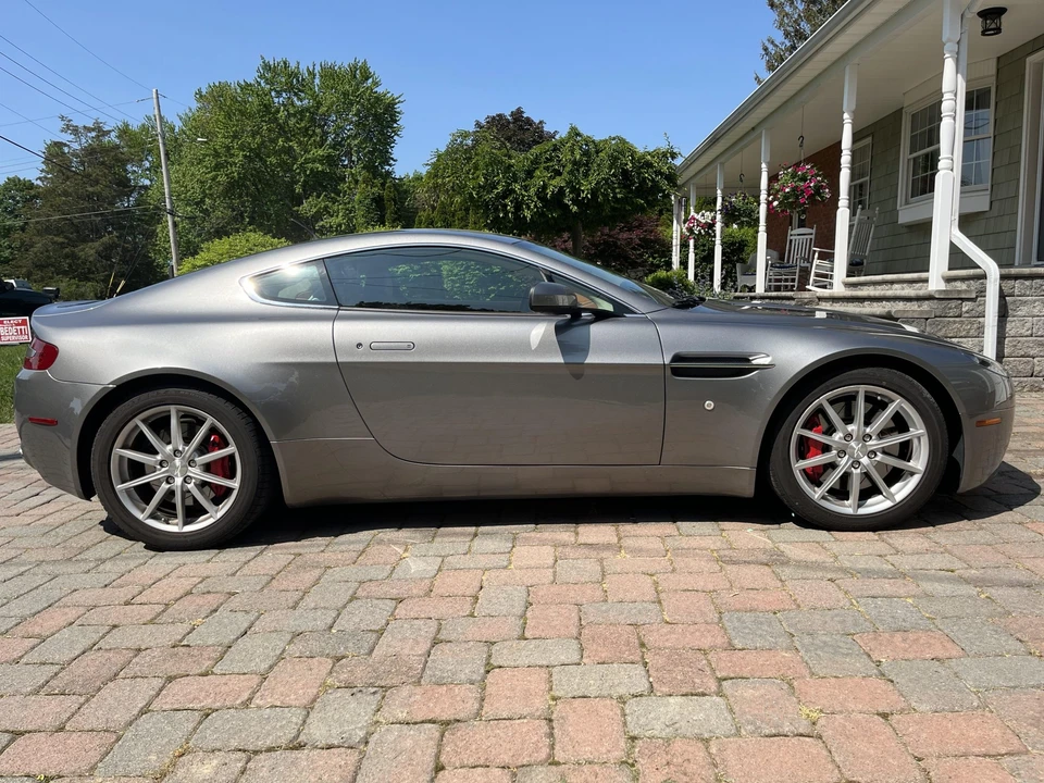 2006 Aston Martin V8 Vantage (2006-2017) - Image 6 of 31