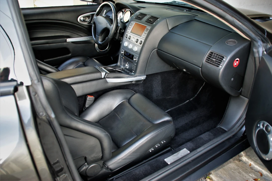 2006 Aston Martin Vanquish 1st Gen - Image 23 of 31