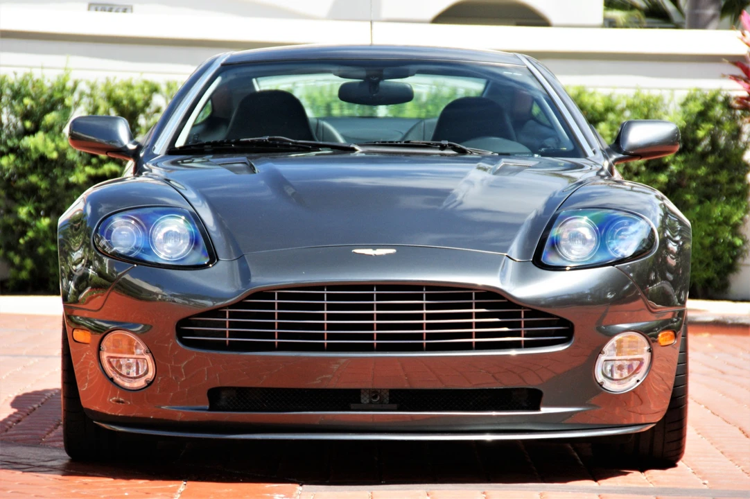 2006 Aston Martin Vanquish 1st Gen - Image 8 of 31