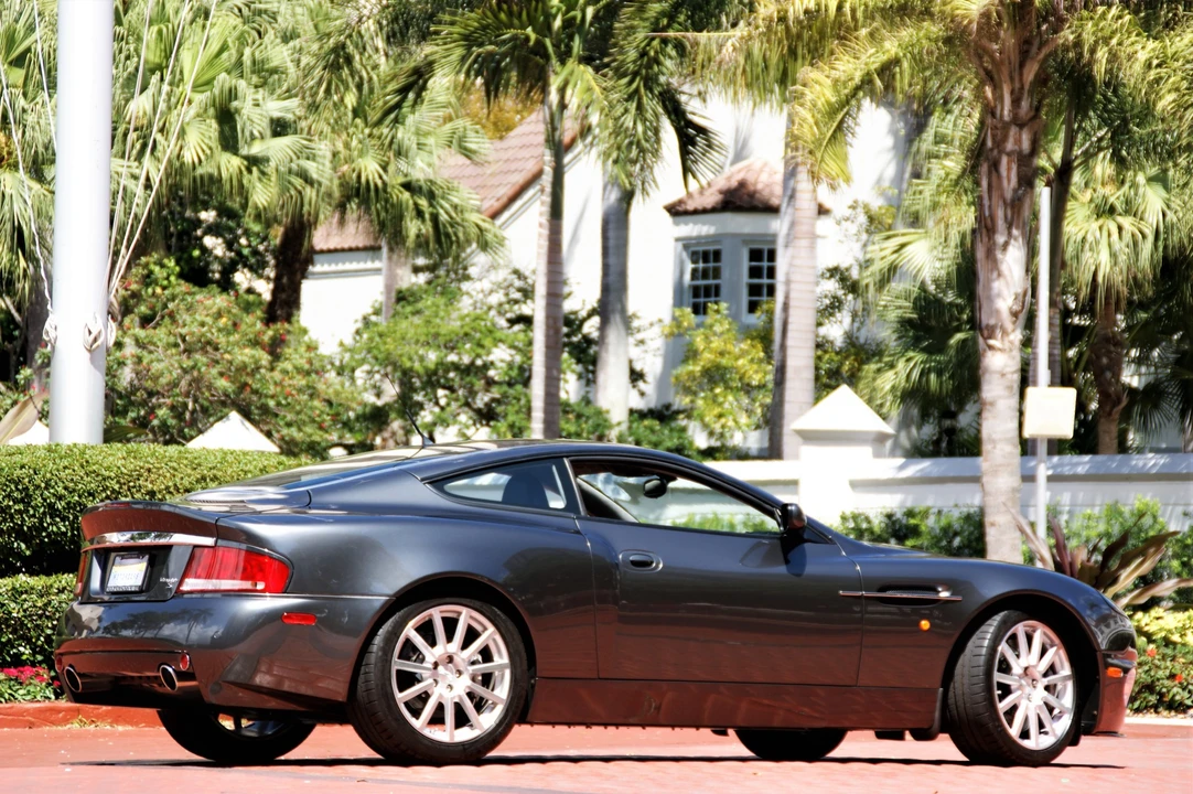 2006 Aston Martin Vanquish 1st Gen - Image 5 of 31