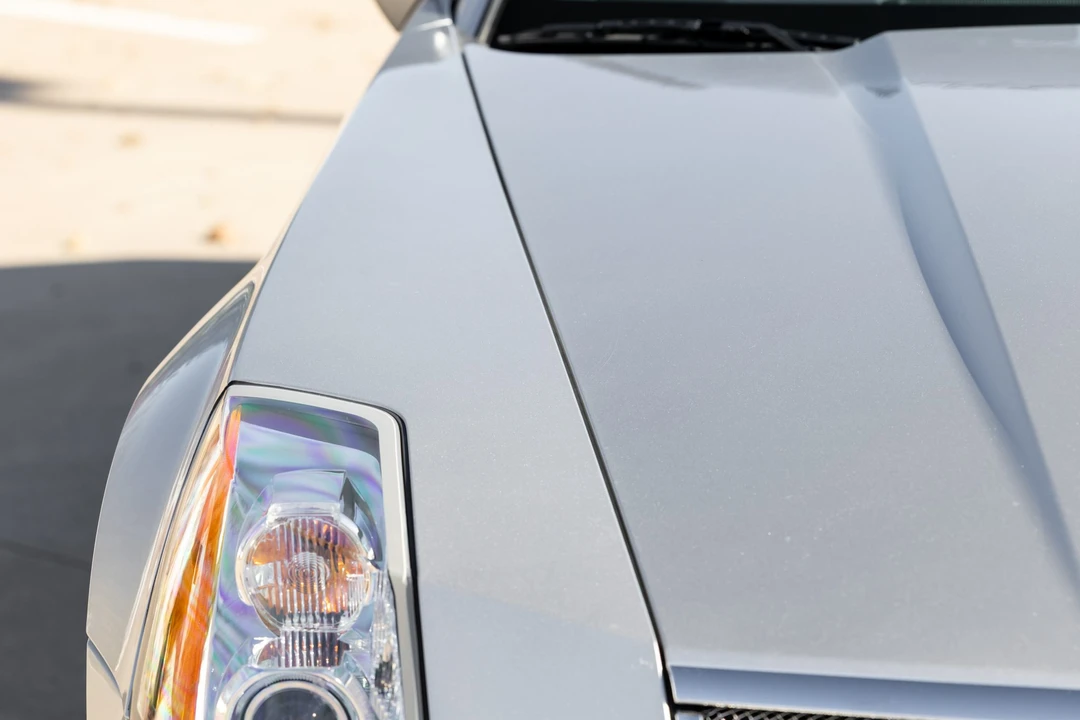 2006 Cadillac XLR-V - Image 25 of 31