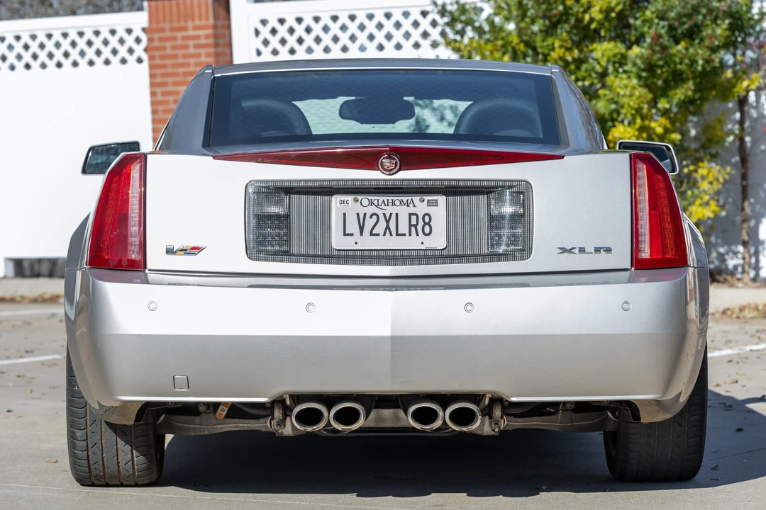 2006 Cadillac XLR-V - Image 15 of 31
