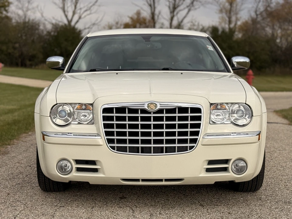 2006 Chrysler 300 (2005-2023) - Image 19 of 31