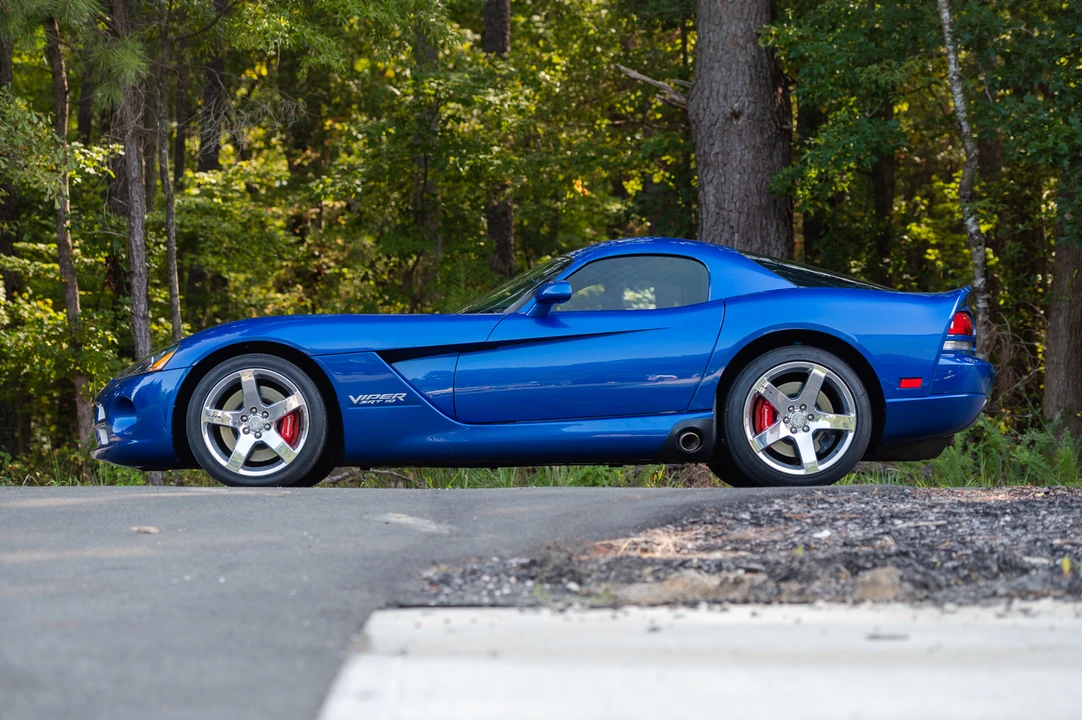 2006 Dodge Viper 3rd Gen - Image 5 of 31