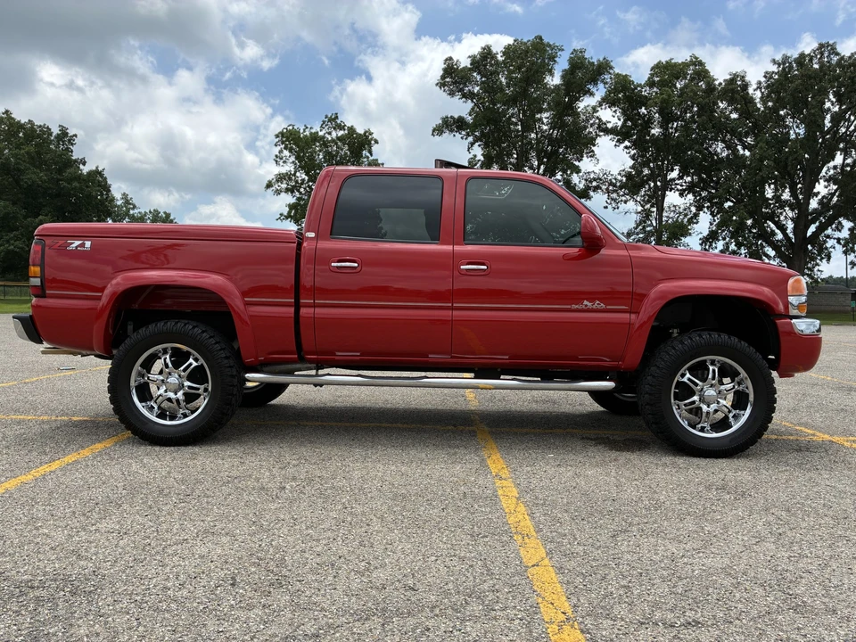 2006 GMC Sierra 1st Gen - Image 8 of 31
