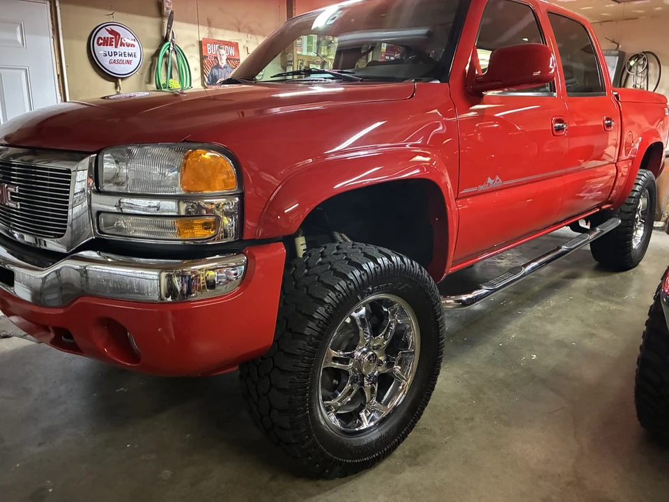 2006 GMC Sierra 1st Gen - Image 11 of 31