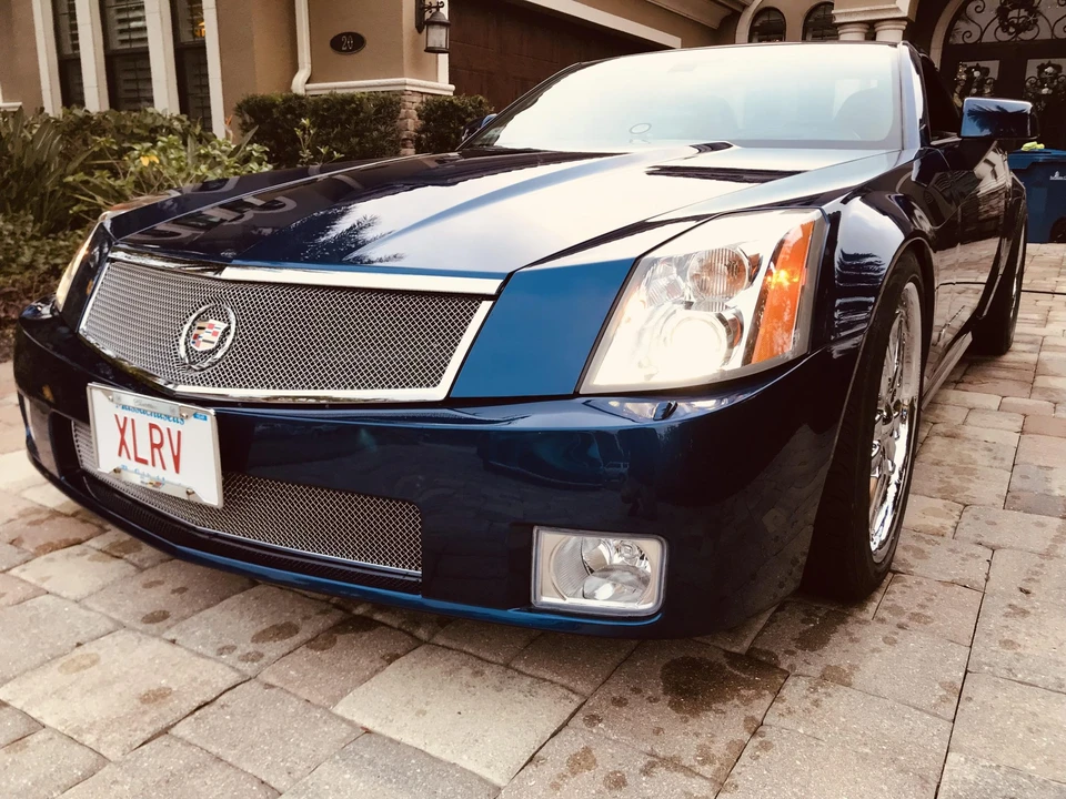 2007 Cadillac XLR-V - Image 15 of 31
