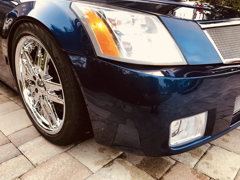 2007 Cadillac XLR-V - Image 30 of 31
