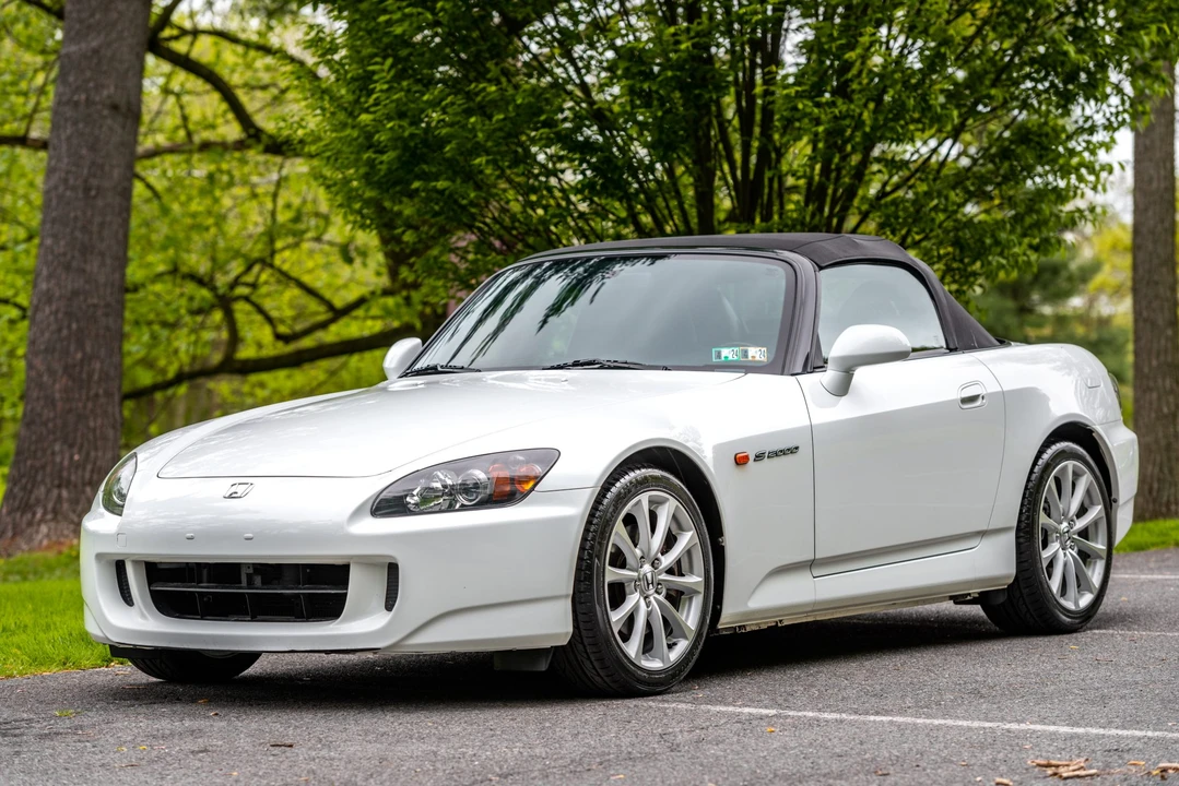 2007 Honda AP2 S2000 - Image 2 of 31