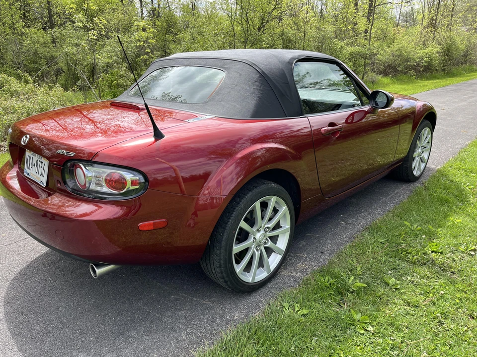 2007 Mazda NC MX-5 Miata - Image 7 of 31
