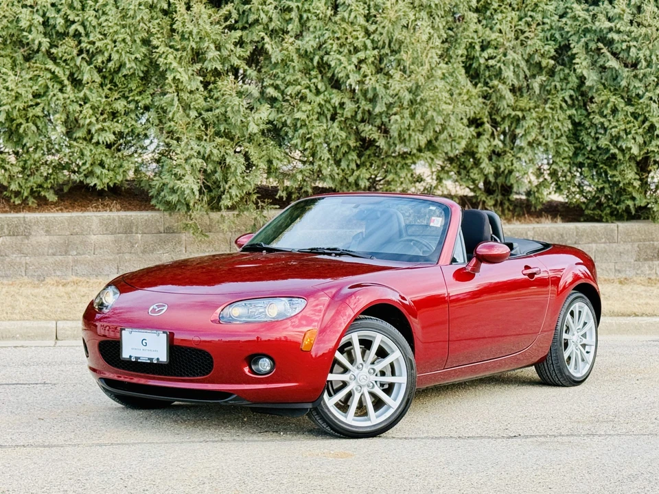 2007 Mazda NC MX-5 Miata - Image 2 of 31