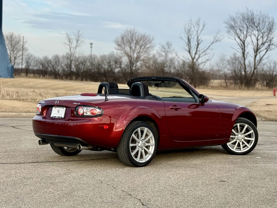 2007 Mazda NC MX-5 Miata - Image 7 of 31