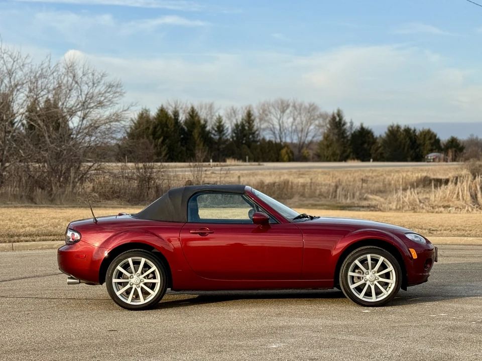 2007 Mazda NC MX-5 Miata - Image 14 of 31