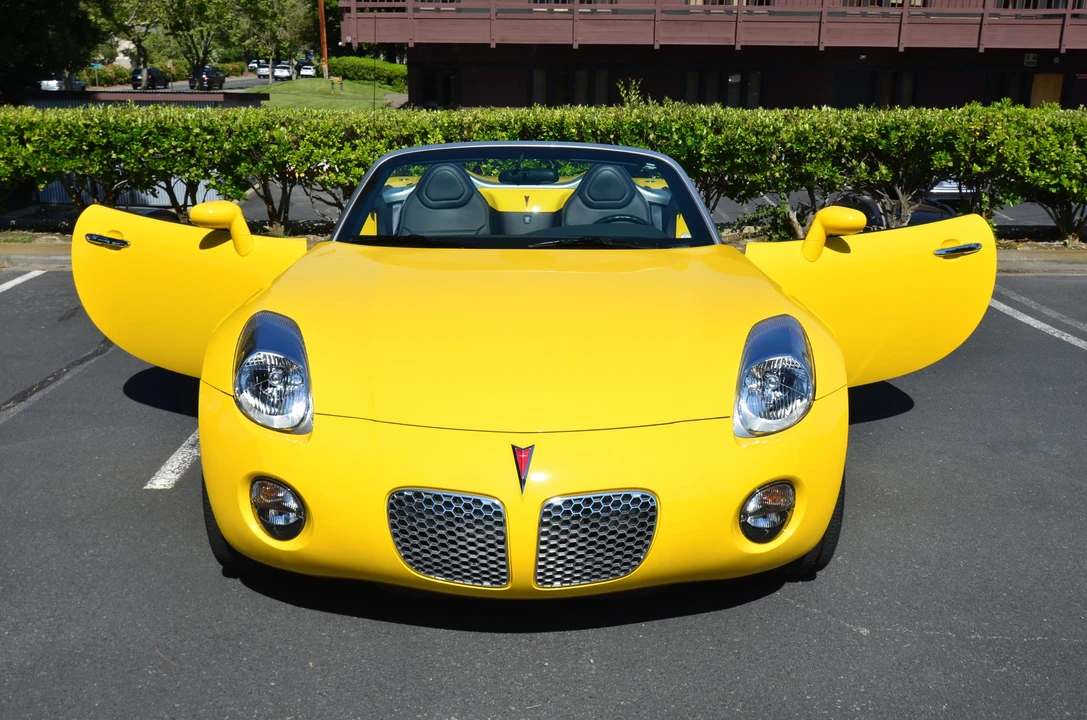 2007 Pontiac Solstice - Image 6 of 31