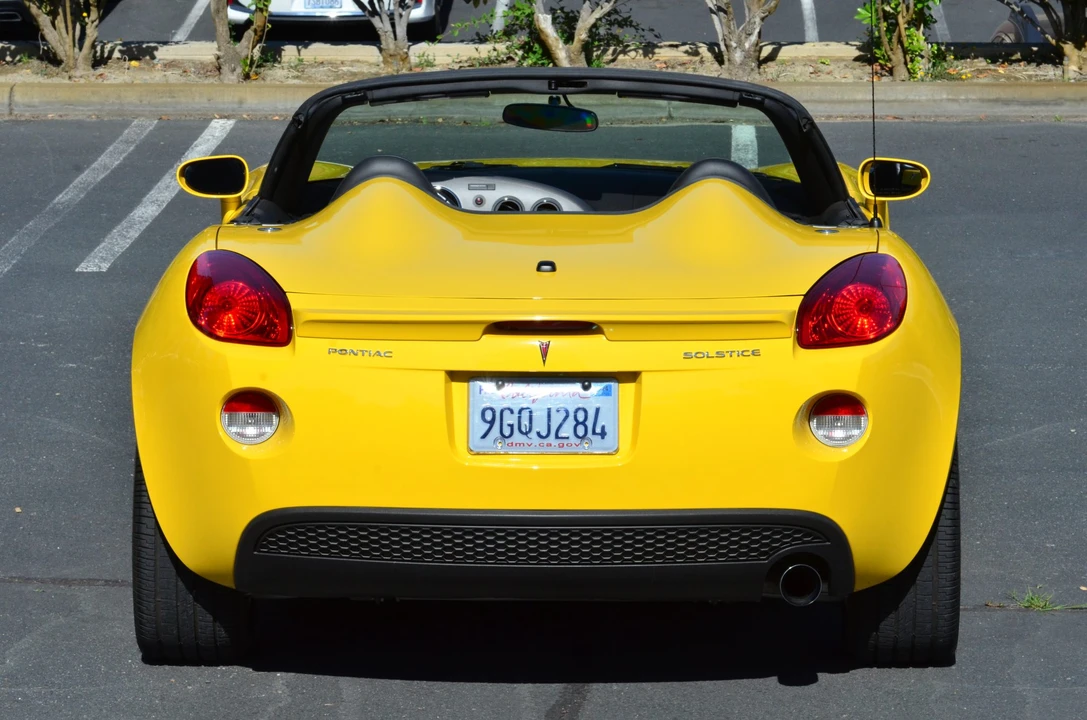 2007 Pontiac Solstice - Image 18 of 31