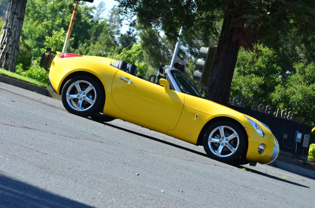 2007 Pontiac Solstice - Image 10 of 31