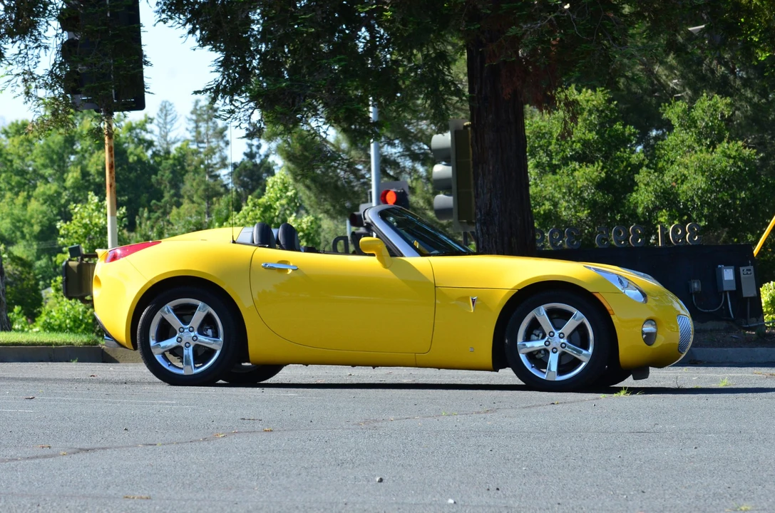 2007 Pontiac Solstice - Image 9 of 31