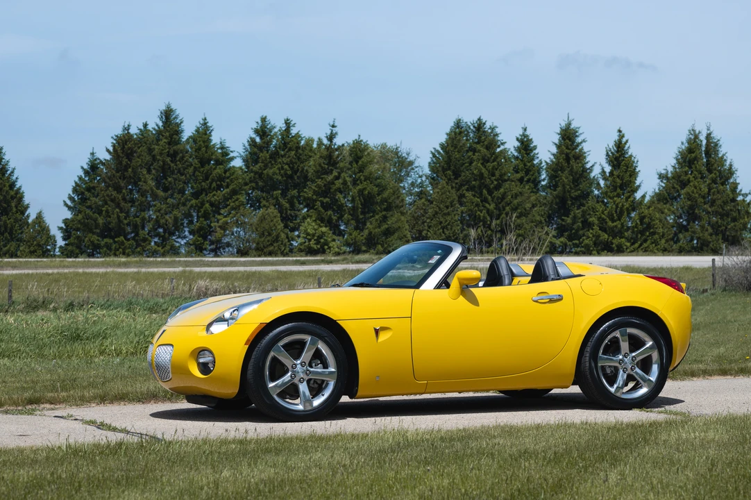 2007 Pontiac Solstice - Image 14 of 31