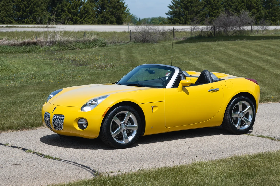 2007 Pontiac Solstice - Image 3 of 31