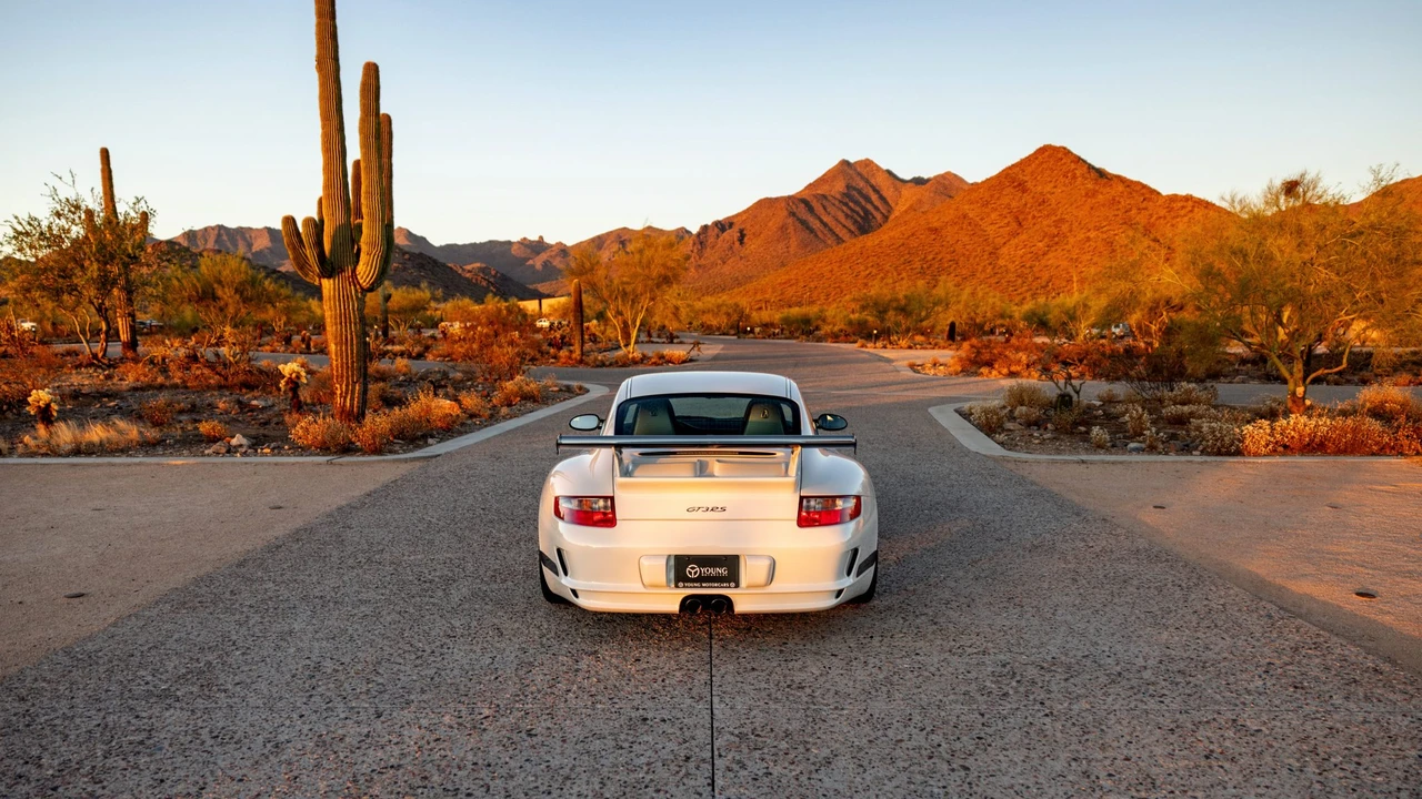 2007 Porsche 997 GT3 RS - Image 15 of 31