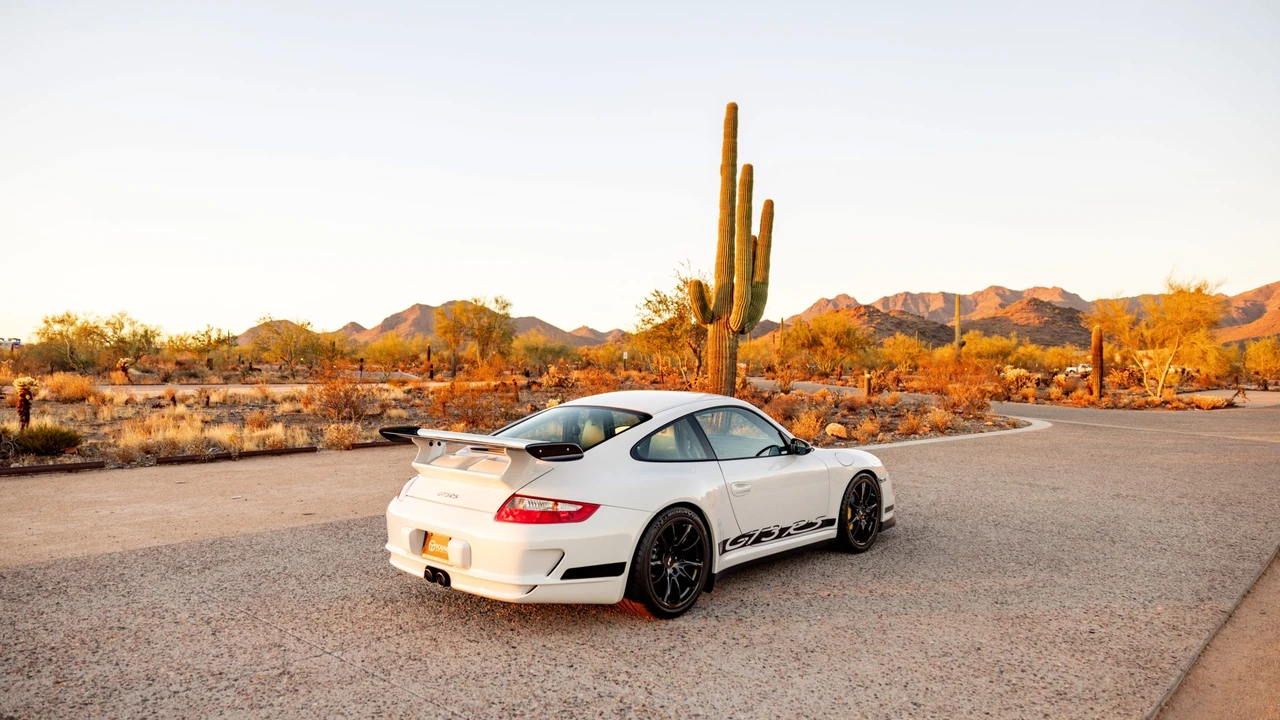 2007 Porsche 997 GT3 RS - Image 14 of 31