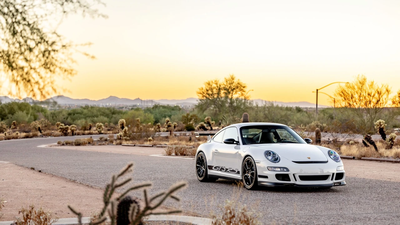2007 Porsche 997 GT3 RS - Image 9 of 31