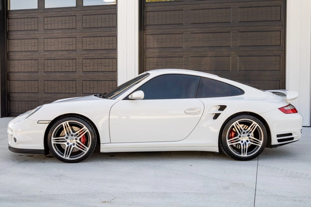 2007 Porsche 997 Turbo - Image 6 of 31