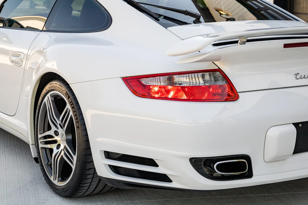 2007 Porsche 997 Turbo - Image 28 of 31