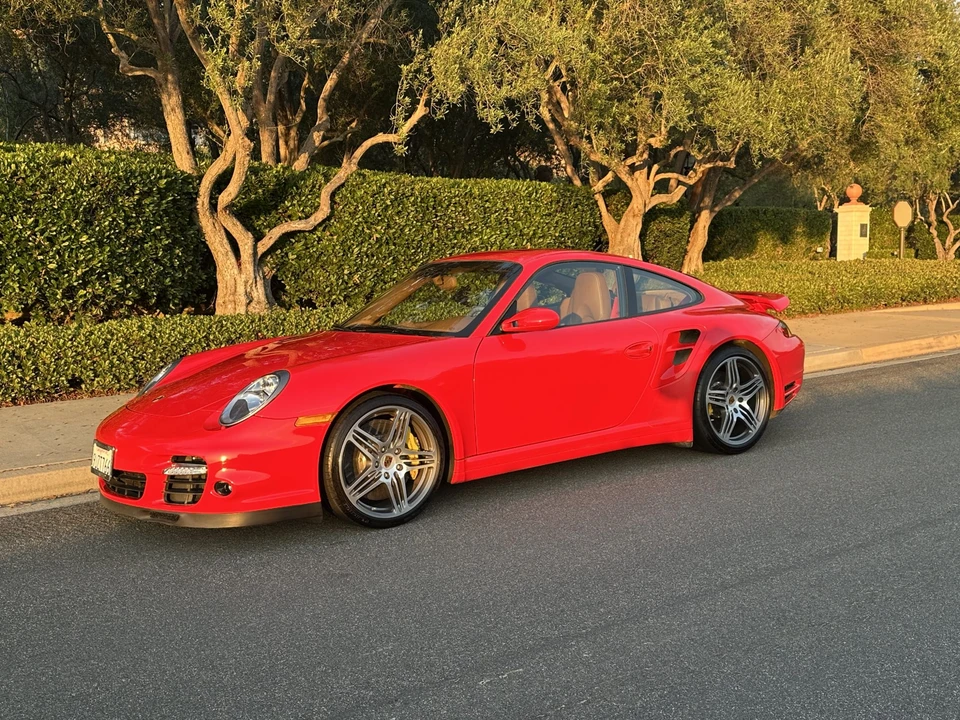 2007 Porsche 997 Turbo - Image 2 of 31