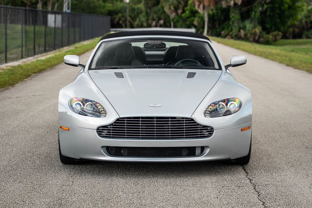 2008 Aston Martin V8 Vantage (2006-2017) - Image 9 of 31