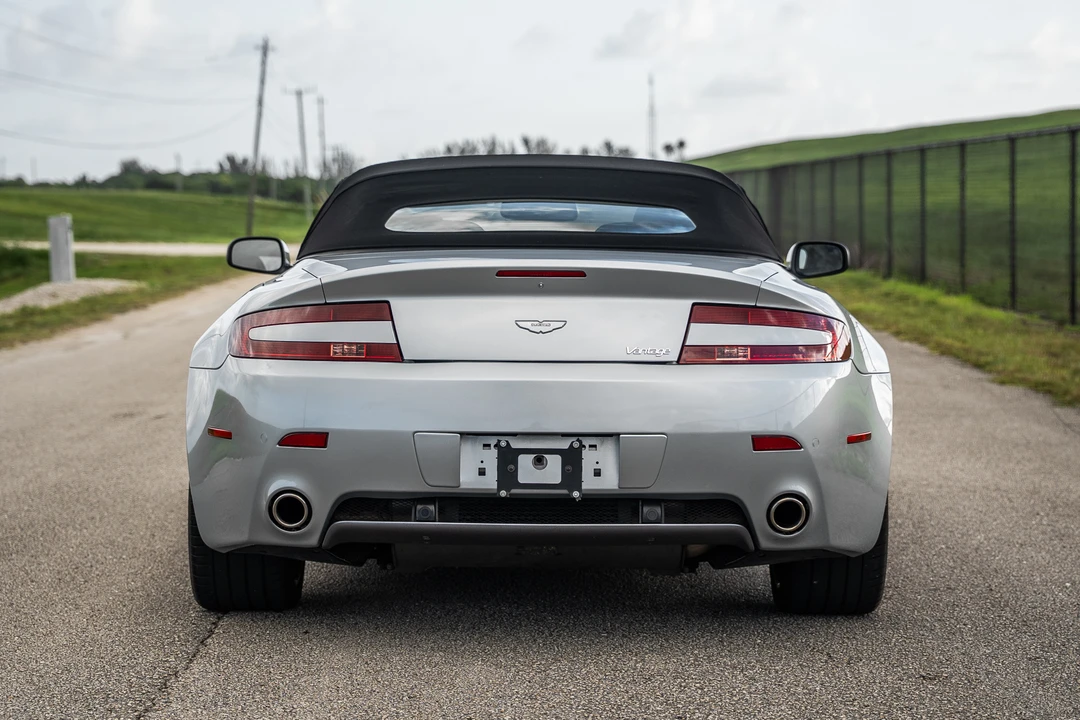 2008 Aston Martin V8 Vantage (2006-2017) - Image 5 of 31