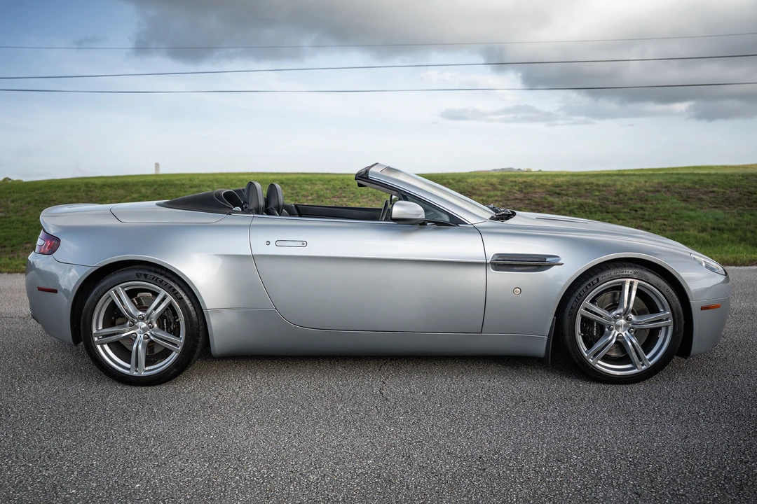 2008 Aston Martin V8 Vantage (2006-2017) - Image 15 of 31