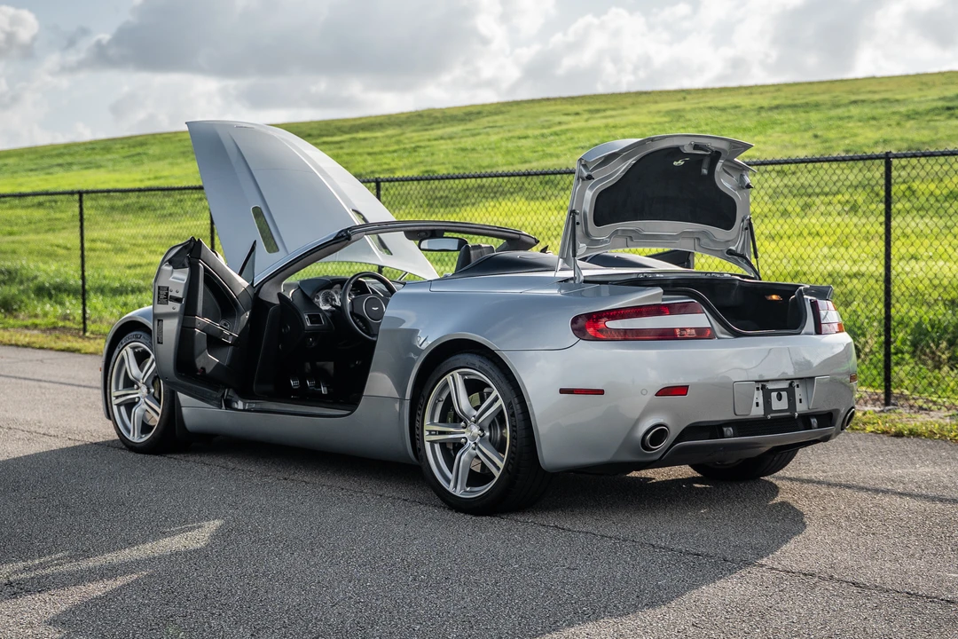 2008 Aston Martin V8 Vantage (2006-2017) - Image 29 of 31